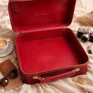 Vintage Germaine Monteil Red Train Case Croc Embossed Makeup Cosmetic Travel Cas